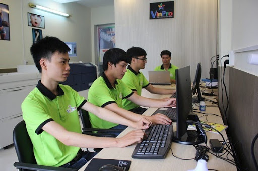 Đội ngũ nhân công của Nhanh VinPro lành nghề, giàu kinh nghiệm